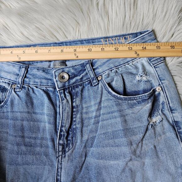 Womens Natural Reflections Vintage Reunion Embroidered Cropped Jeans Size 8 - Picture 9 of 11